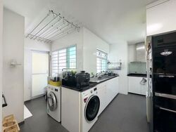 Blk 533 Hougang Avenue 6 (Hougang), HDB Executive #560886921
